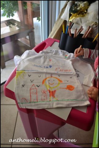 Μπλούζες ζωγραφισμένες από τα παιδιά για δώρo