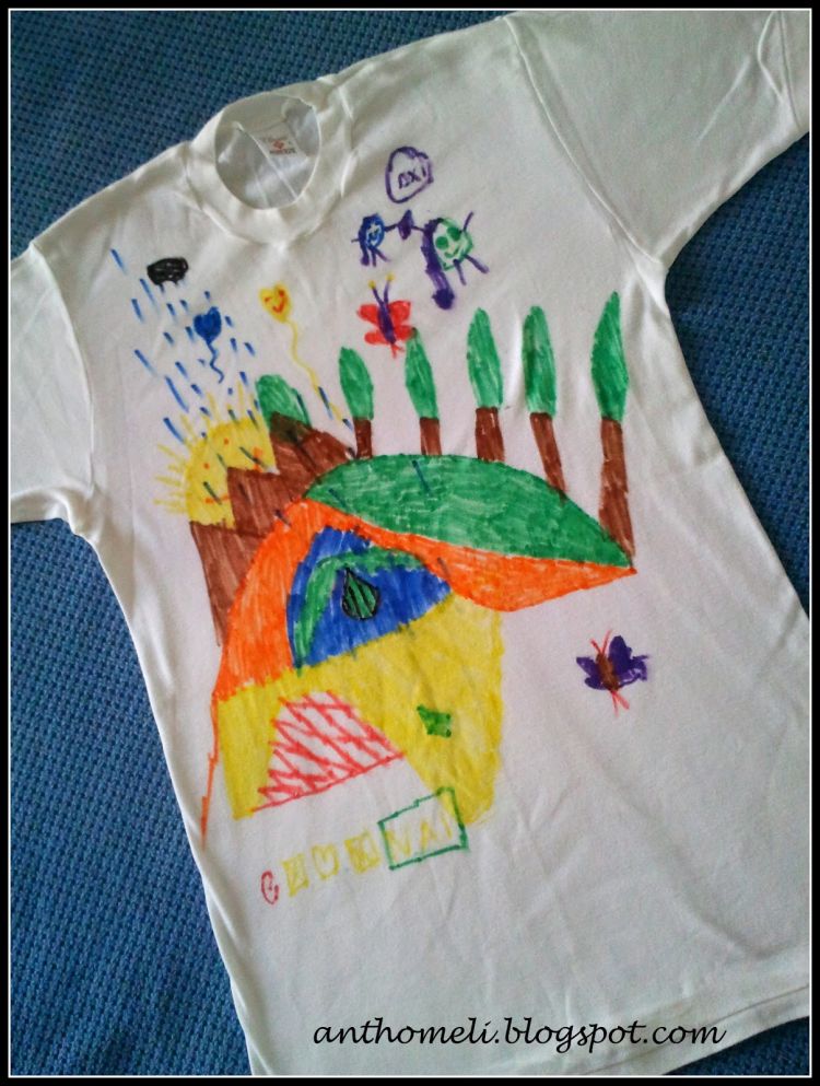 Μπλούζες ζωγραφισμένες από τα παιδιά για δώρo