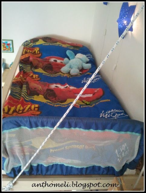 DIY κρεβάτι για παιδικό δωμάτιο με χώρο για παιχνίδι 35
