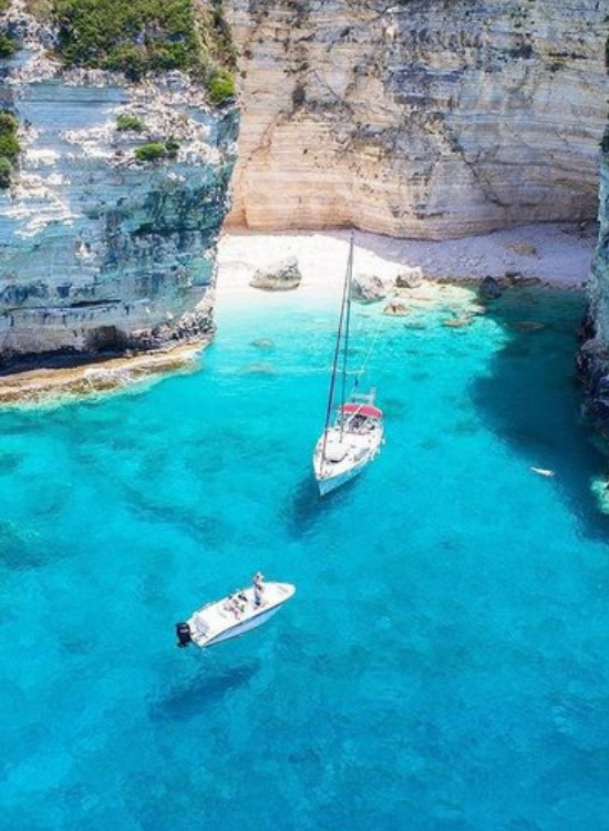 Τα 13 καλύτερα ελληνικά νησιά, όπως τα επιλέξατε εσείς 17