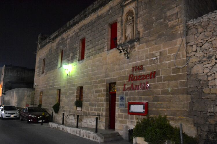 Dinner & Illusion Show στο The Chamber of Mysteries στη Μάλτα 1