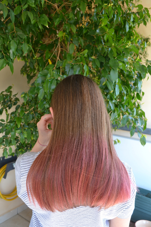 Πώς να βάψετε τα μαλλιά σας ροζ. Συνταγή 