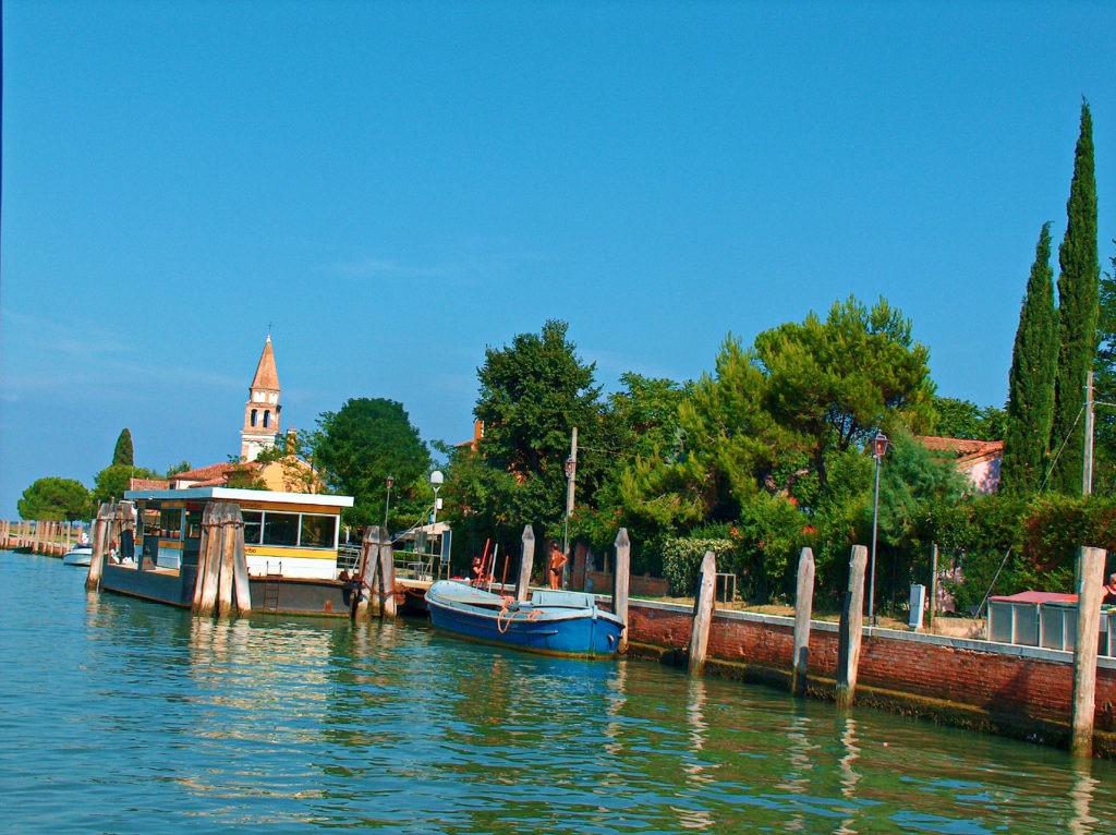 Μουράνο και Μπουράνο στη λιμνοθάλασσα της Βενετίας. 