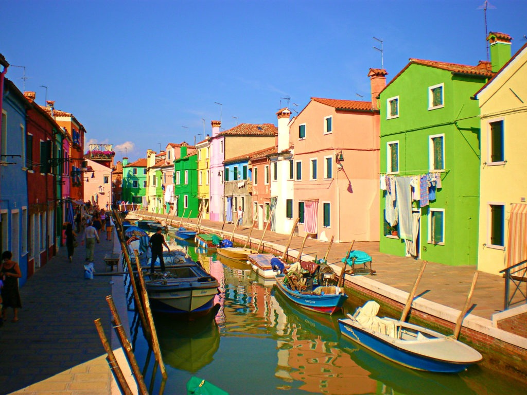 Μουράνο και Μπουράνο στη λιμνοθάλασσα της Βενετίας.