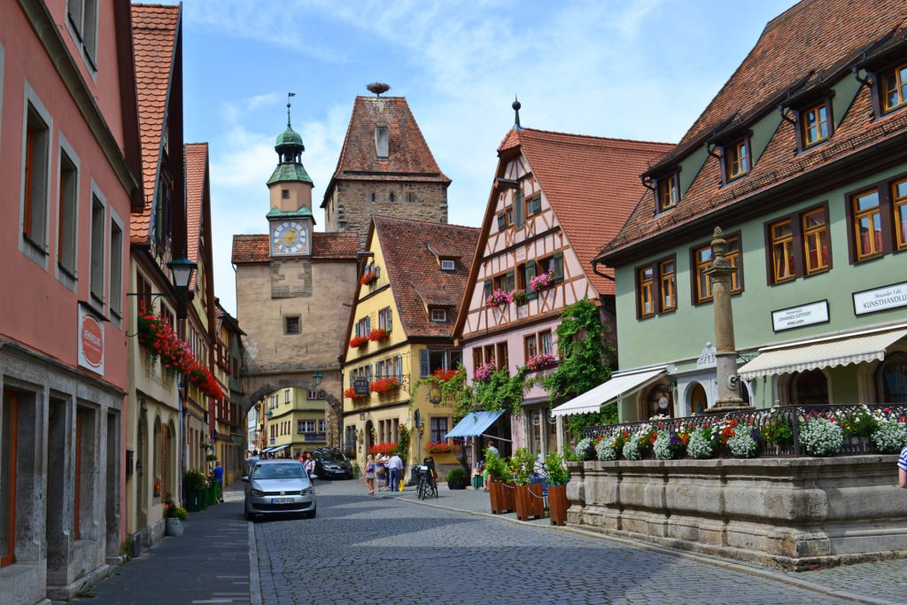 Ο ρομαντικός δρόμος της Γερμανίας. 12 μεσαιωνικές πόλεις και χωριά του. Το Rothenburg ob der Tauber.