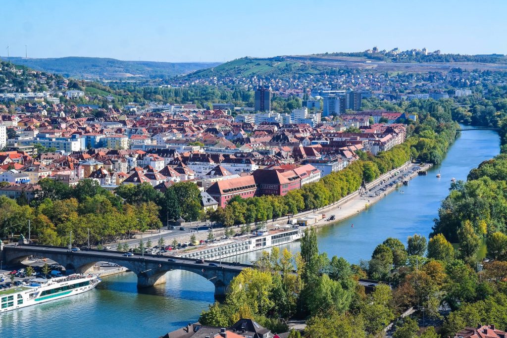 Ο ρομαντικός δρόμος της Γερμανίας. 12 μεσαιωνικές πόλεις και χωριά του