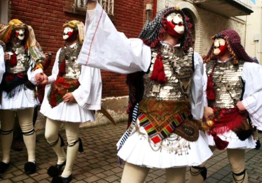 10 πόλεις για να γιορτάσετε την Αποκριά στην Ελλάδα. Νάουσα