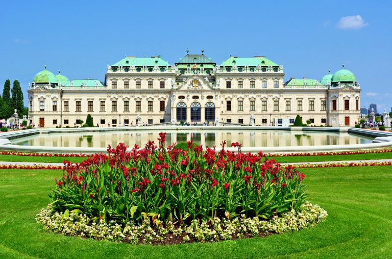 Το Μουσείο Μπελβεντέρε στη Βιέννη και το “Φιλί” του Κλιμτ