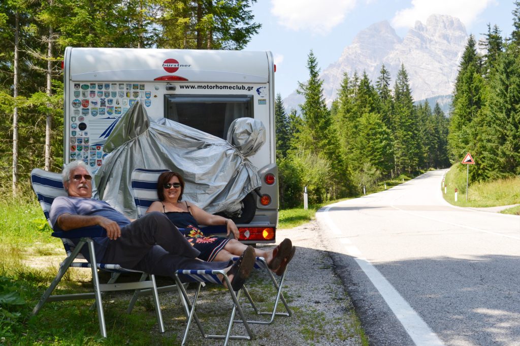 Διαμονή με αυτοκινούμενο στην Ευρώπη. Camper Stop ή Park and Ride (P+R)