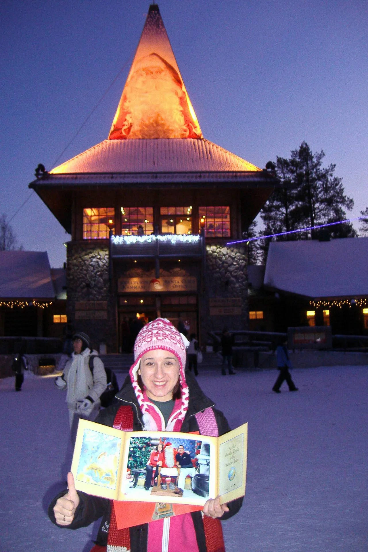 Ταξίδι στη Λαπωνία στο χωριό του Άγιου Βασίλη για τα Χριστούγεννα